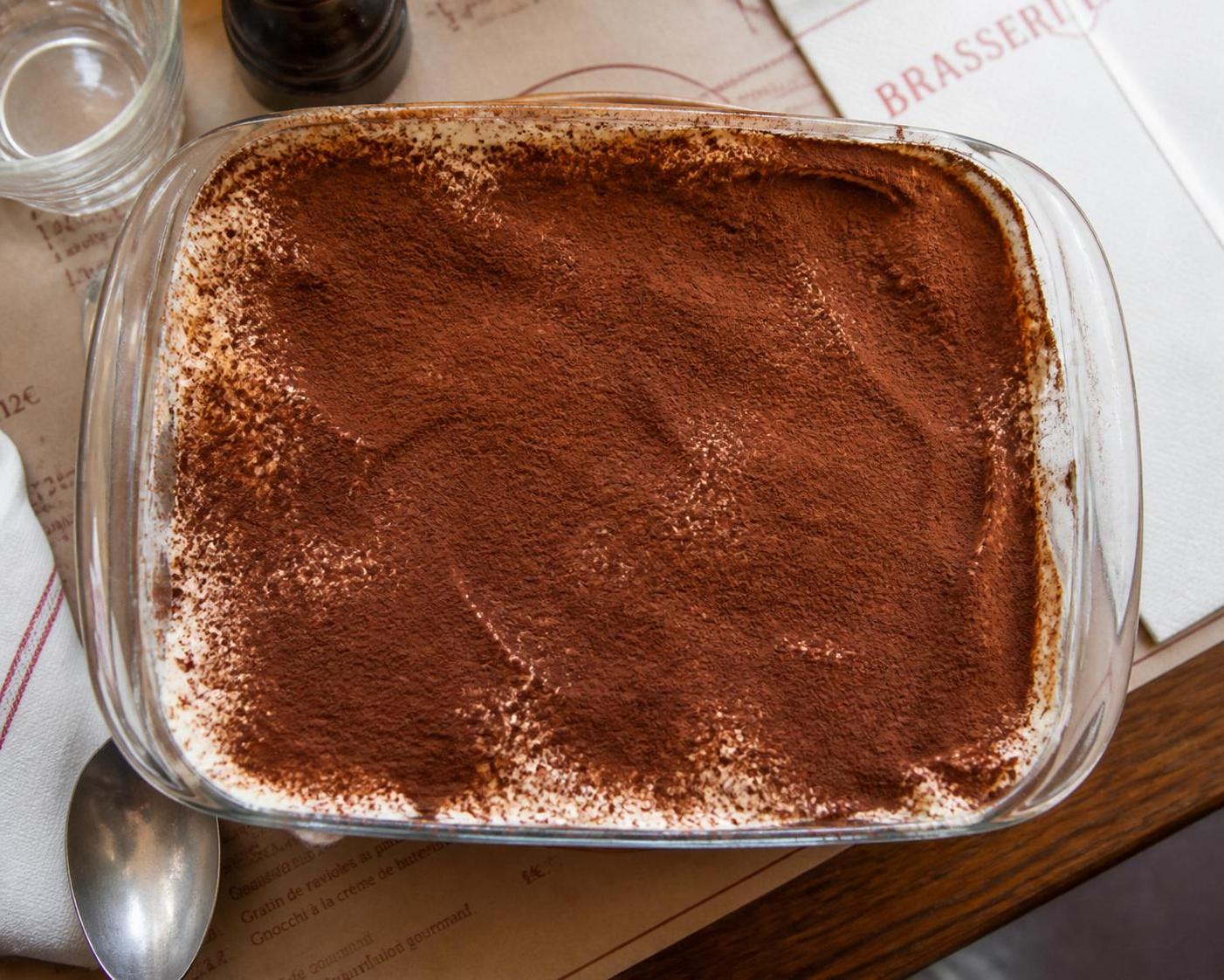 découvrez la recette gourmande du tiramisu spéculoos, facile à préparer la veille pour un dessert savoureux et fondant à partager.