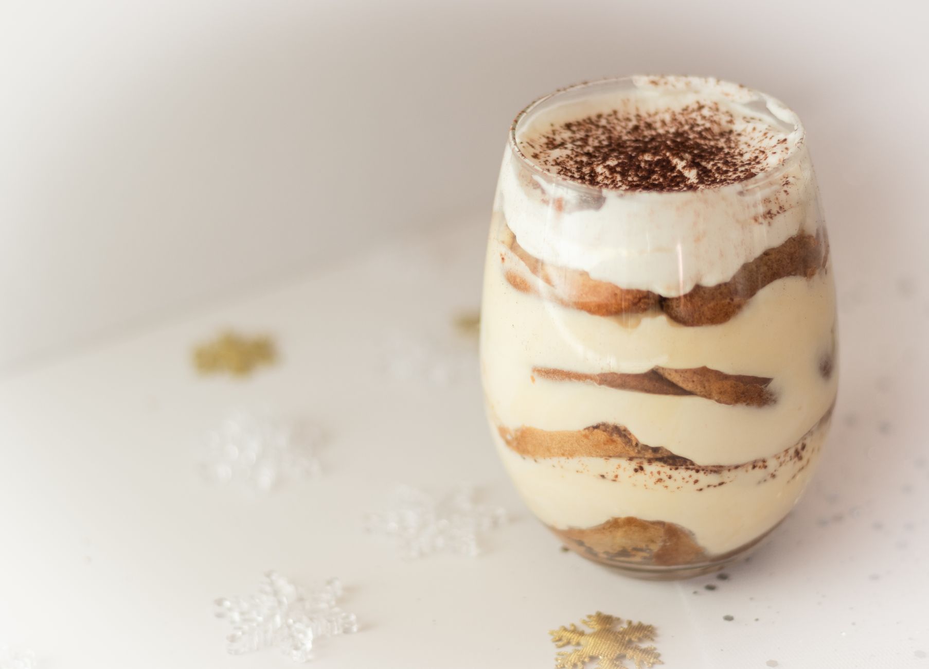 Tiramisu spéculoos : les ingrédients et proportions pour un dessert qui se tient au frais — tiramisu dessert avec biscuits spéculoos