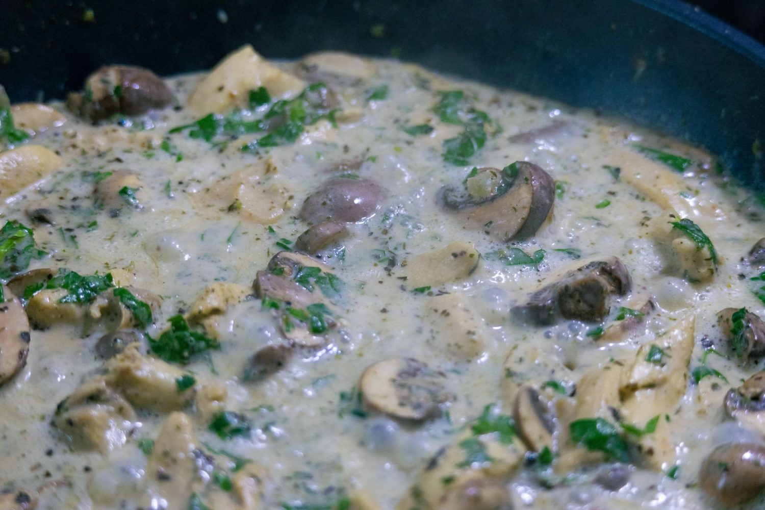 Comment faire une sauce au poivre maison, onctueuse et rapide ?