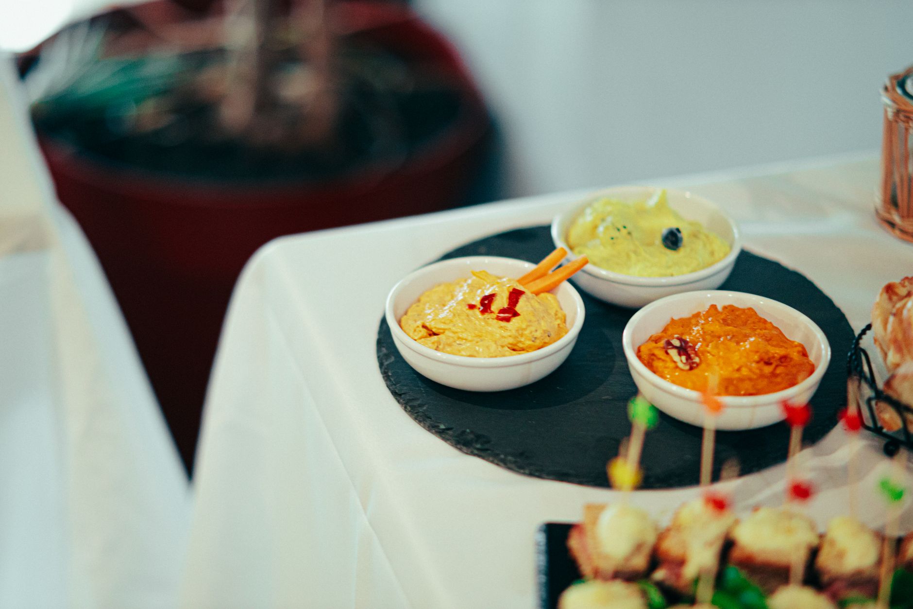 30 idées d'apéro froid faciles — plateau d'apéritifs froids avec dips